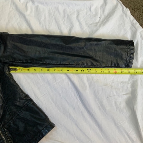 Free People Vegan Leather Moto Jacket Women’s size 6 - Picture 7 of 11